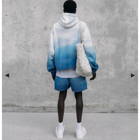 STAMPD OMBRE CROPPED HOODIE - Picture 4 of 6